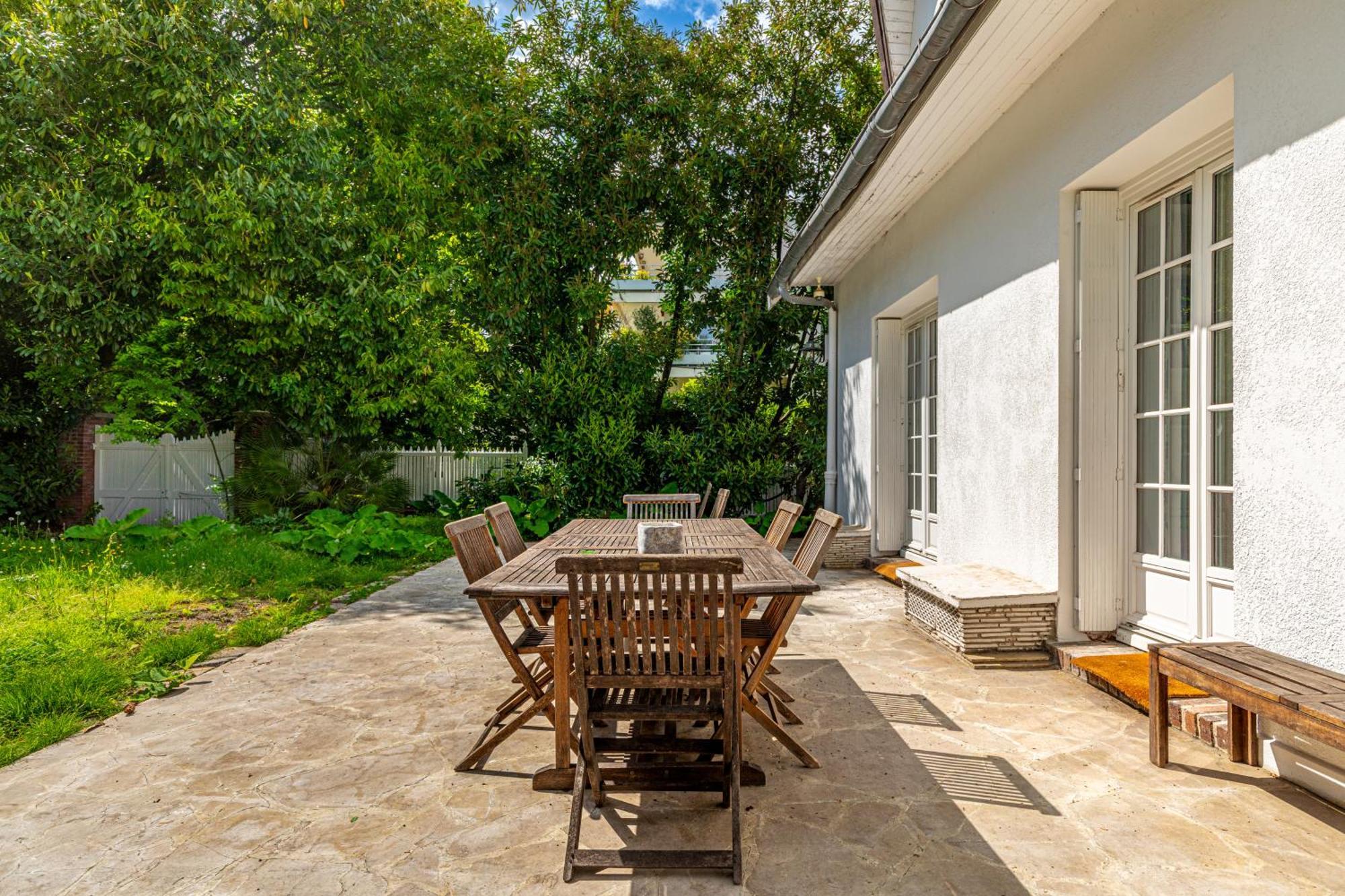 Grand & Classy Apartment With Private Garden, Villa Des Ammonites Meudon Exterior foto